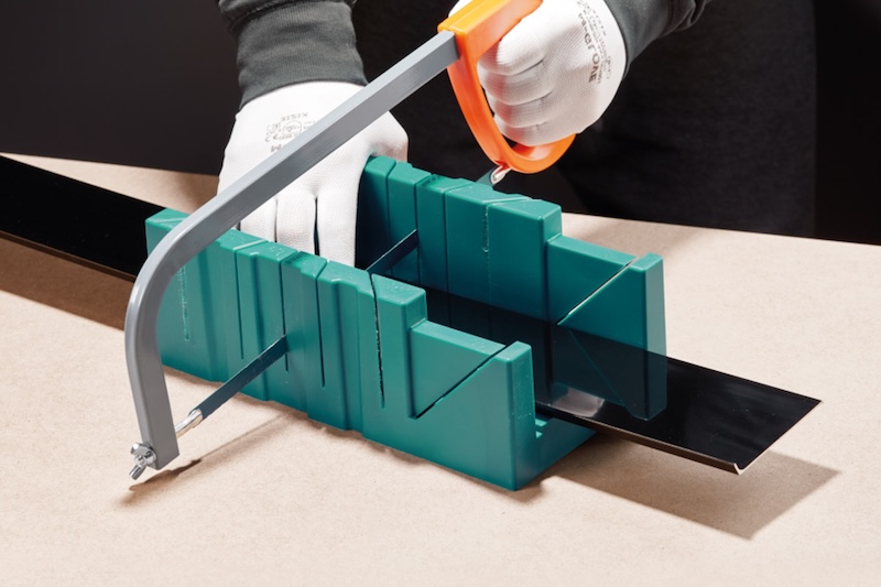 Listwa przypodłogowa aluminiowa, cokół Creativa LP100 250cm docinanie piłą ręczna