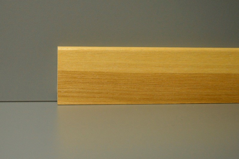 Listwa przypodłogowa fornirowana lakierowana CP58 (240 cm x 5,8 cm x 1,6 cm) jesion ciemny