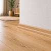 Listwa przypodłogowa drewniana 40x22 mm - dąb europejski lakierowany