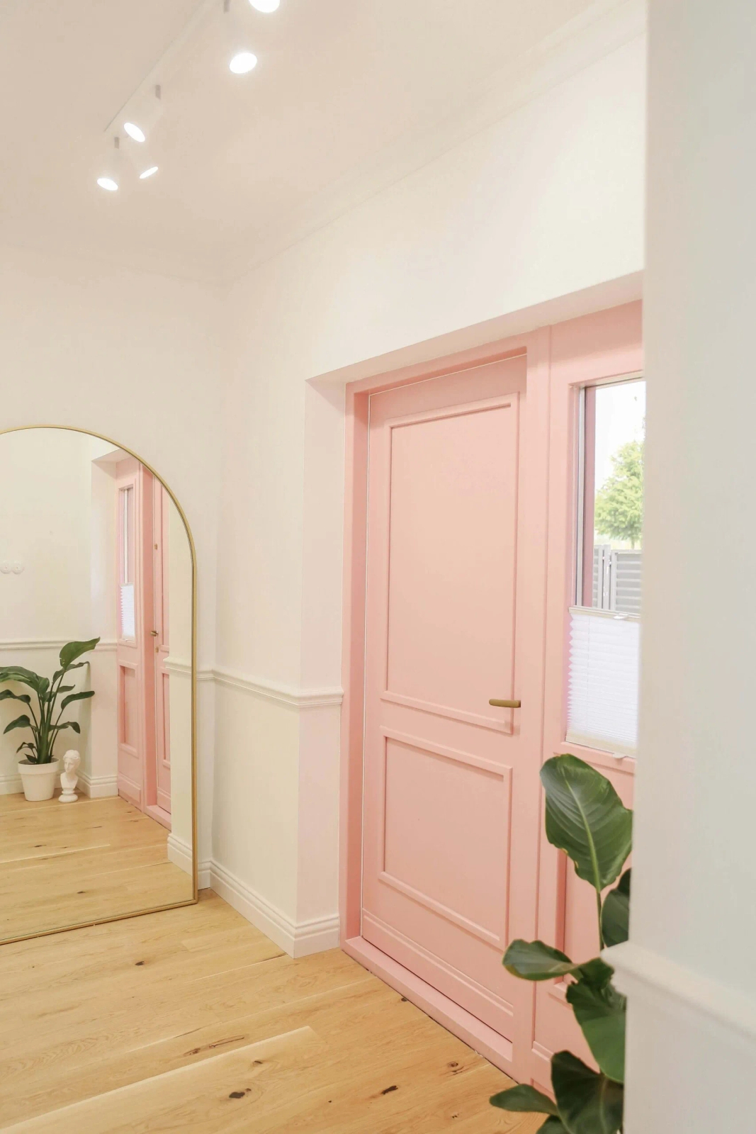 Listwa ścienna MDD338 biała wym. 200 x 2.1 x 8 cm, z ProFoam