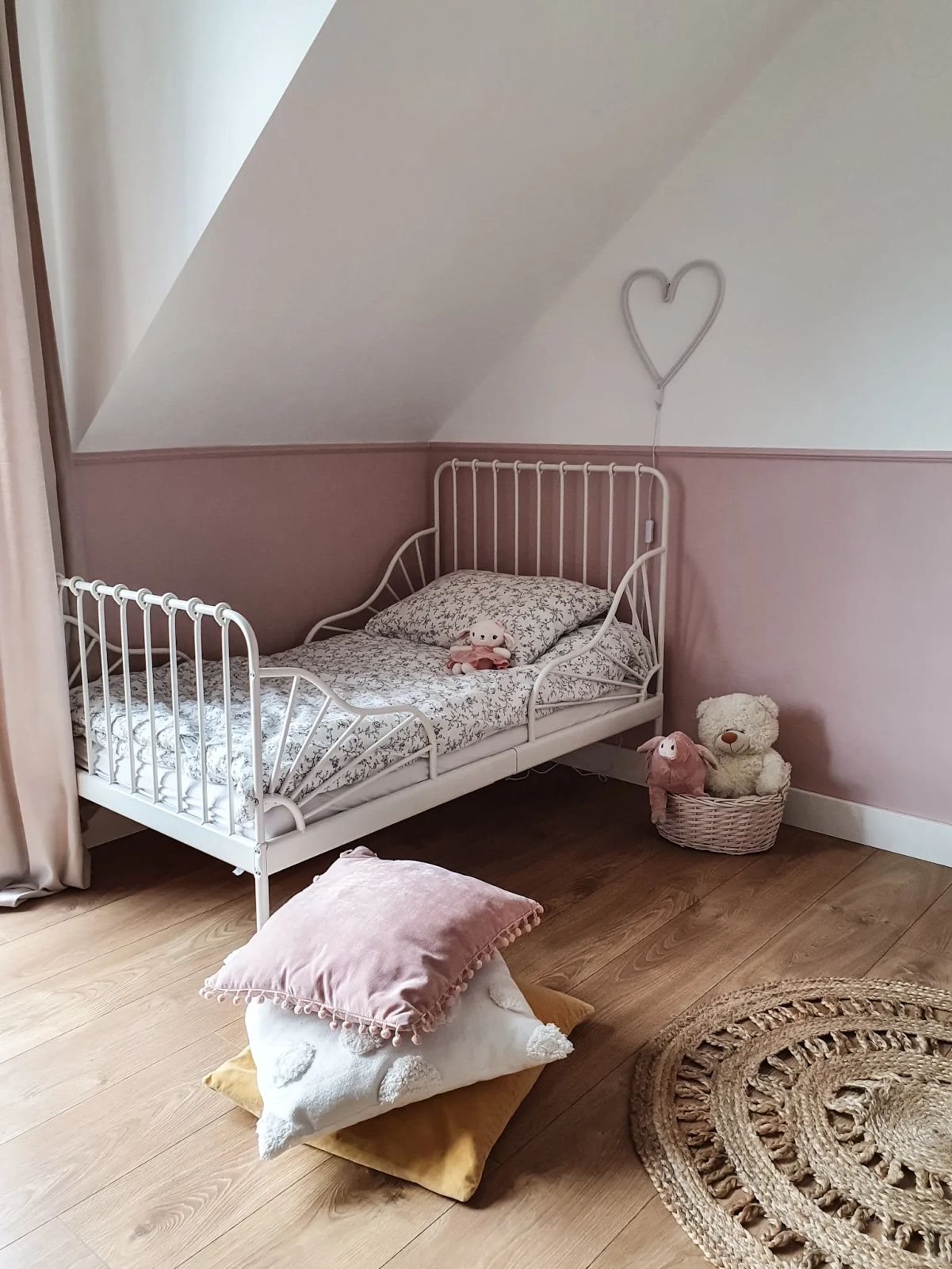 Listwa przypodłogowa MD013 biała wym. 200 x 1 x 10 cm, z poliuretanu PolyForce