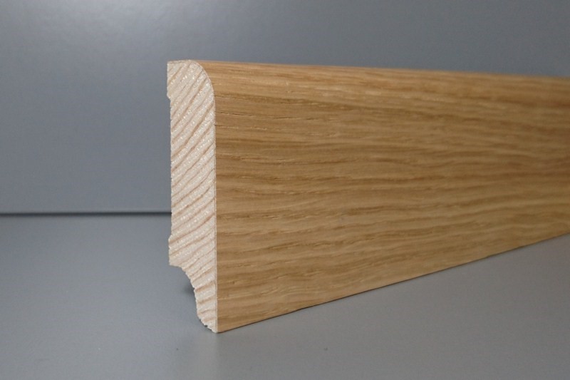 Listwa przypodłogowa fornirowana lakierowana CP60 (240 cm x 6 cm x 1,8 cm) dąb