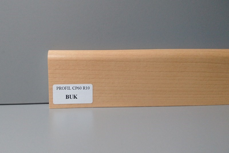 Listwa przypodłogowa fornirowana lakierowana CP60 (240 cm x 6 cm x 1,8 cm) buk