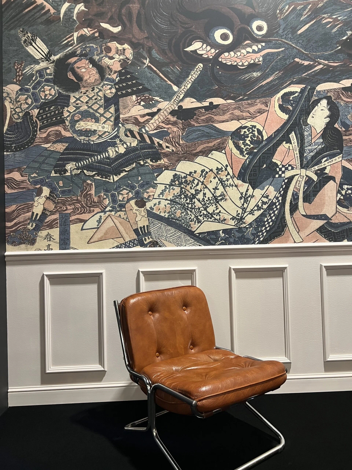 Listwa ścienna biała MD346 wym. 200 x 2.3 x 6.1 cm, z PolyForce