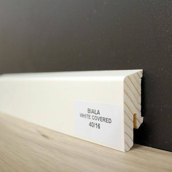 Listwa przypodłogowa 40/16 biała white covered (240 cm x 4cm x 1,6cm) 
