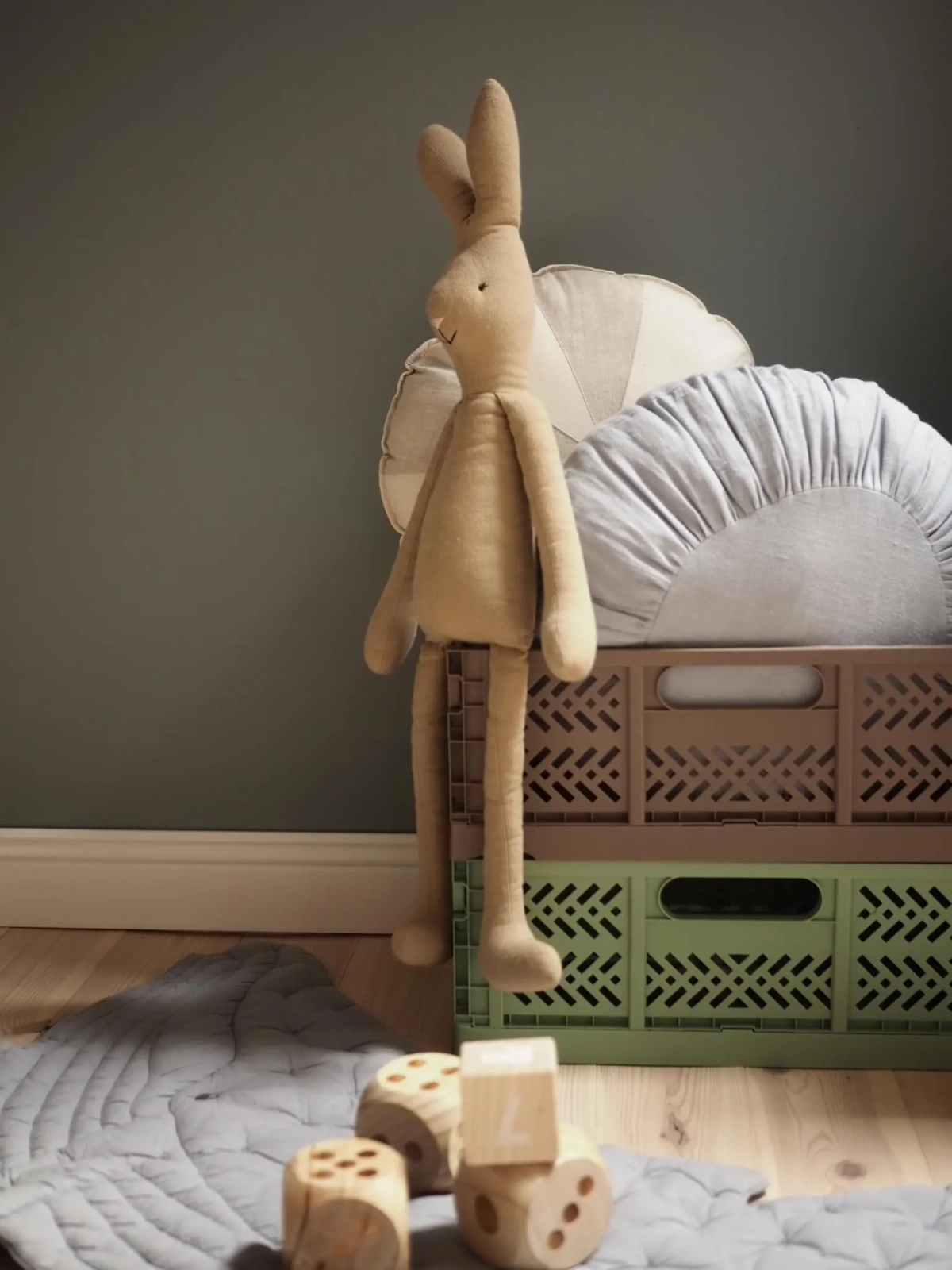 Listwa przypodłogowa MD094P biała RAL 9003 wym. 200 x 1.2 x 9.4 cm, z PolyForce