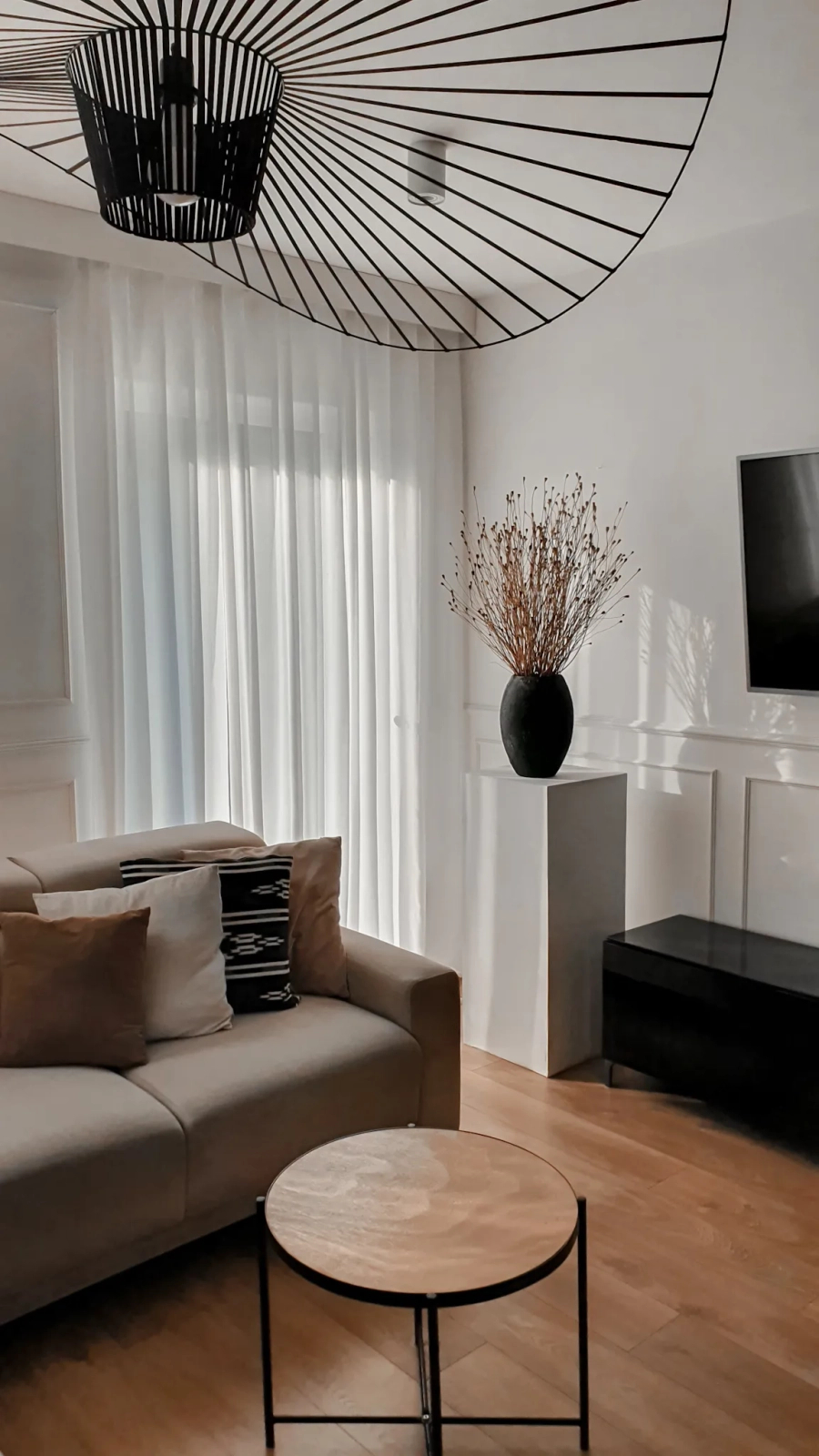 Listwa ścienna MD413 biała wym. 200 x 1.2 x 2.5 cm, z PolyForce