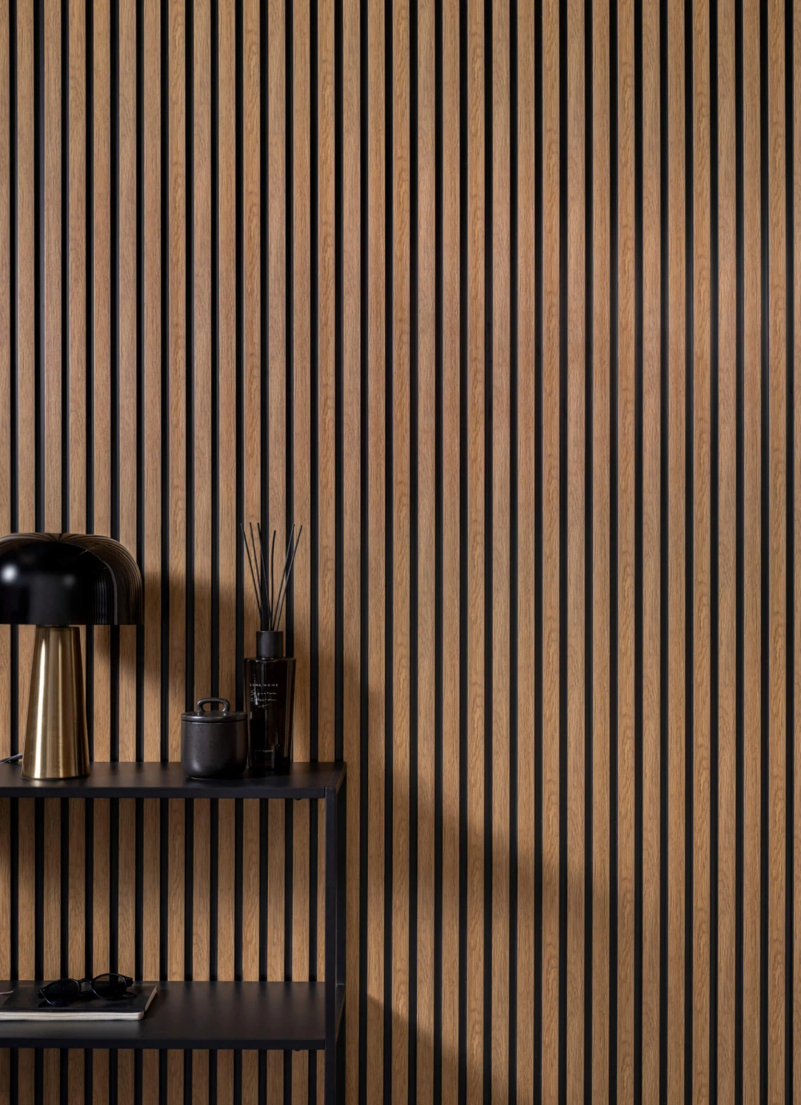 Lamela ścienna Dąb Klasyczny L0206 wym. 270 x 1.2 x 12.1 cm, z PolyForce, kolor dąb klasyczny