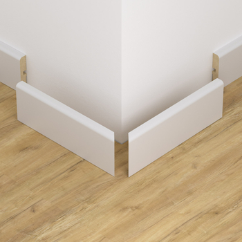 Narożnik zewnętrzny do listwy przypodłogowej lakierowany biały FOGE - LB1 10cm
