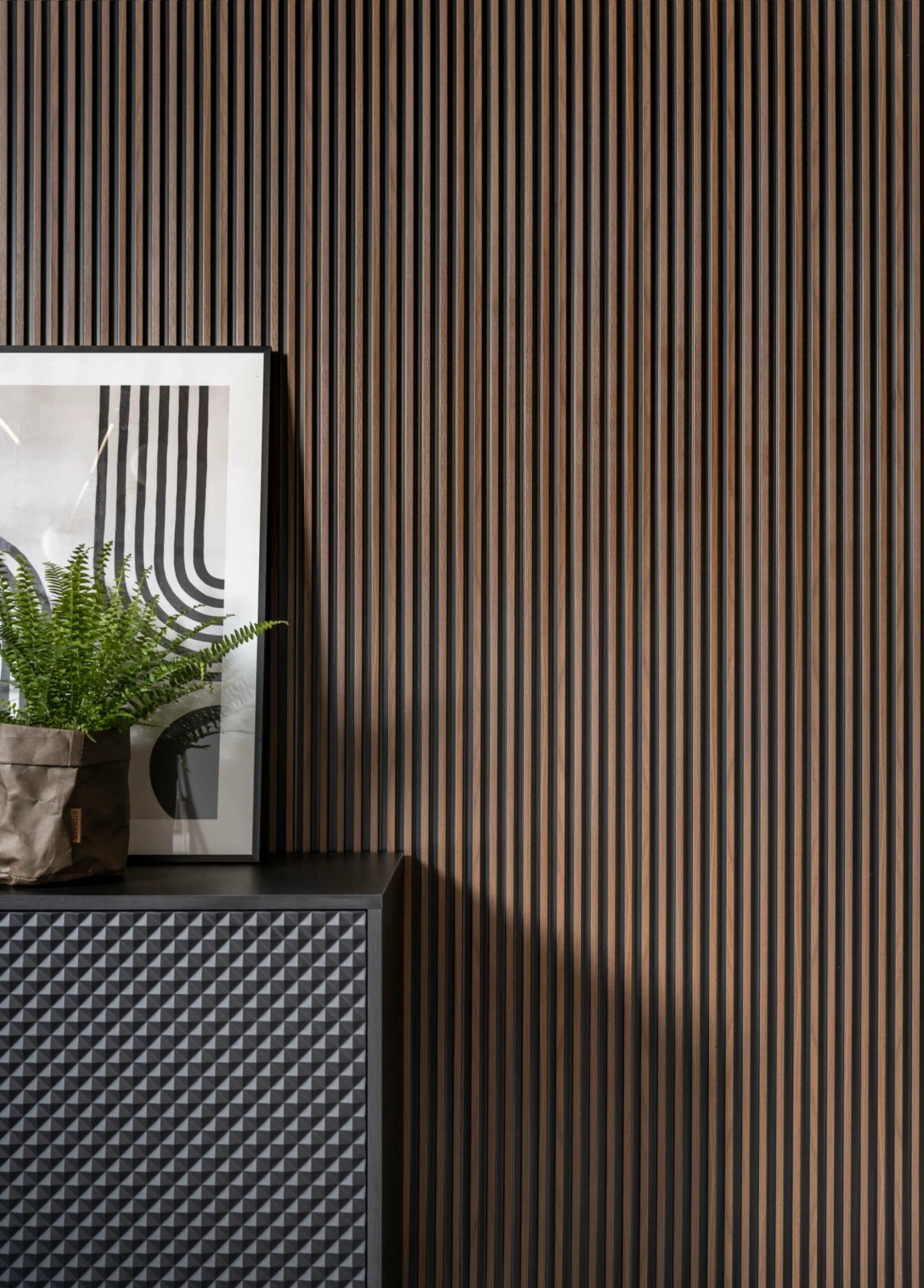 Lamela Dąb Ciemny L0104 o wymiarach 270 x 1.2 x 12 cm, z PolyForce, kolor ciemny dąb