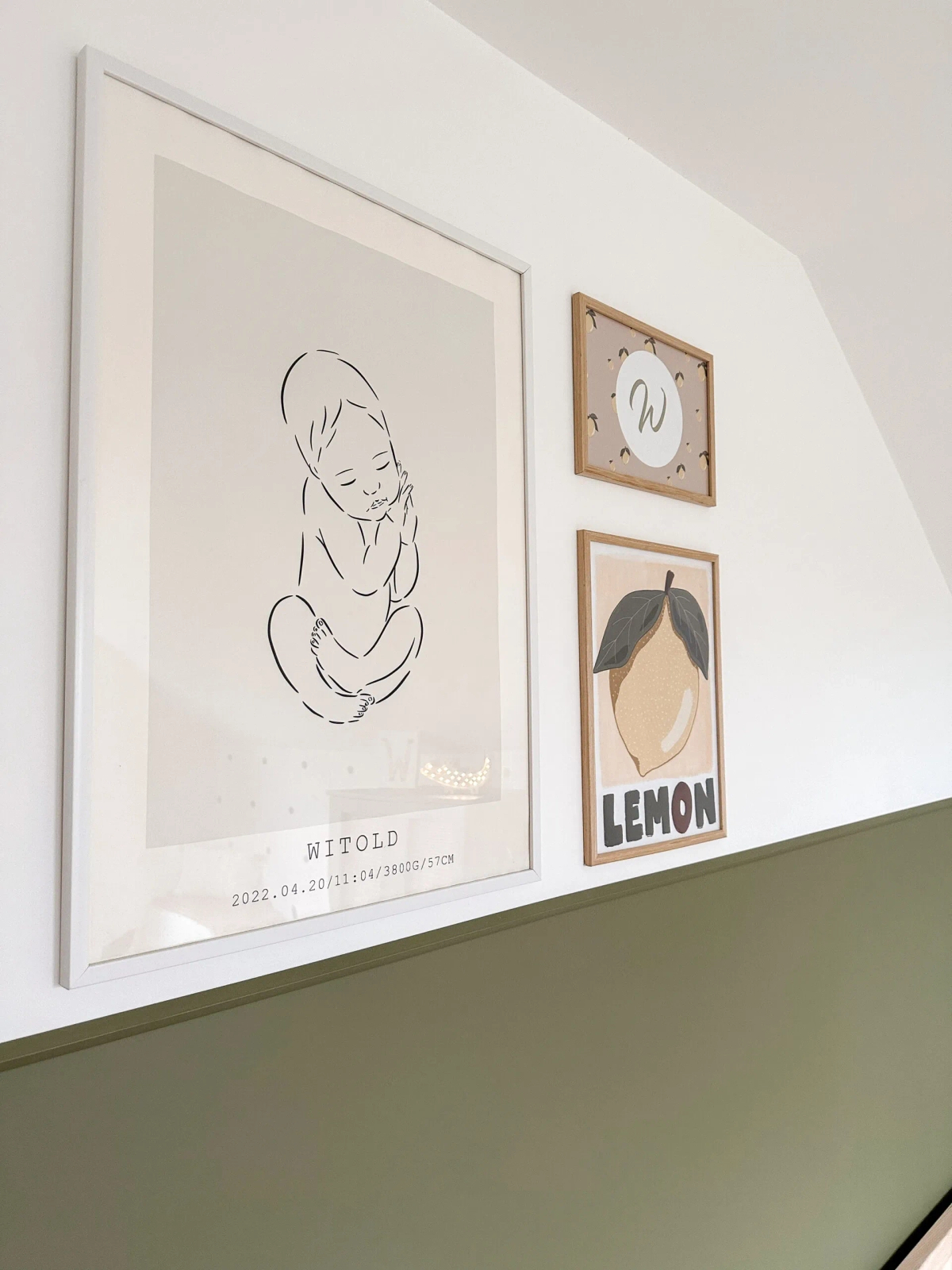 Listwa ścienna QL022 biała wym. 200 x 2 x 1 cm, z PolyForce