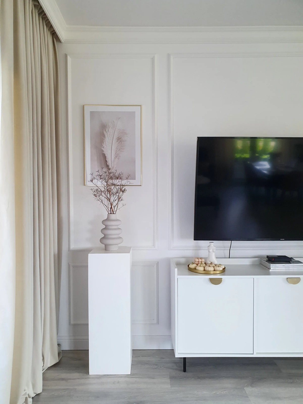 Listwa ścienna MD413 biała wym. 200 x 1.2 x 2.5 cm, z PolyForce