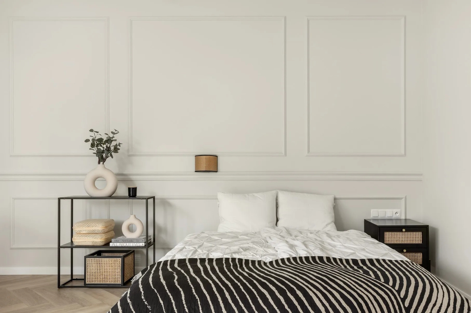 Listwa ścenna MDD311 biała wym. 200 x 2.5 x 8.5 cm, z ProFoam