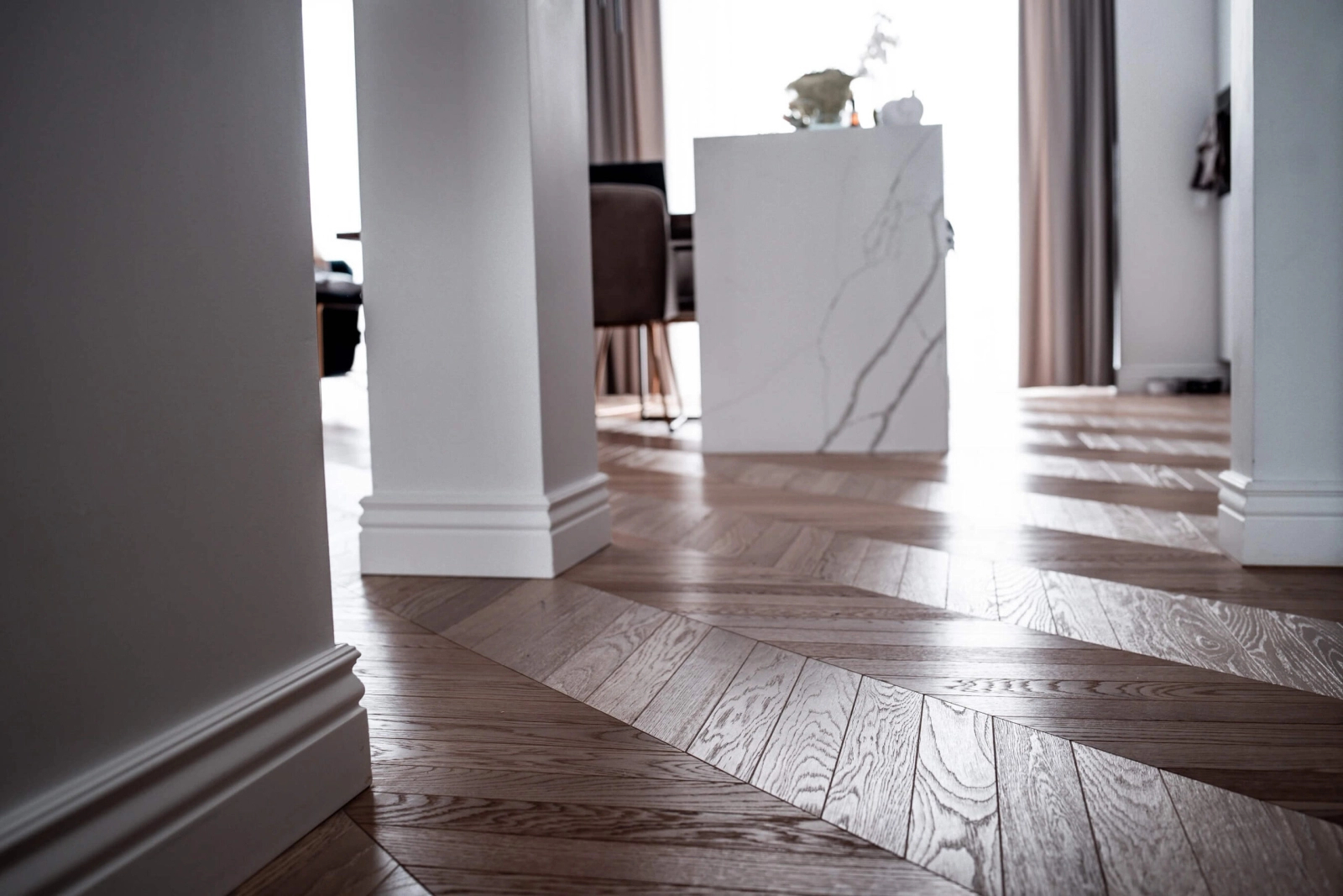 Listwa przypodłogowa MD095 biała wym. 200 x 1.5 x 12 cm, z PolyForce