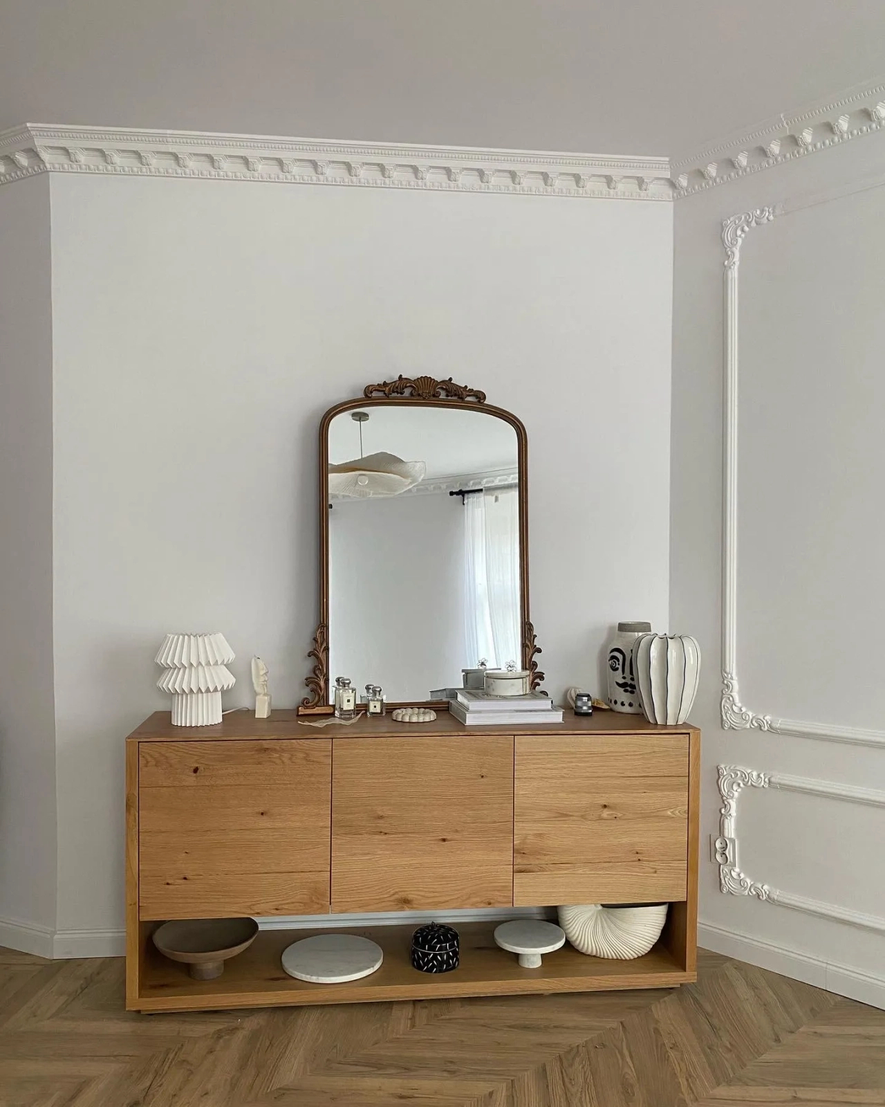 Listwa przysufitowa MDA067 biała wym. 200 x 13.7 x 13.3 cm, z ProFoam