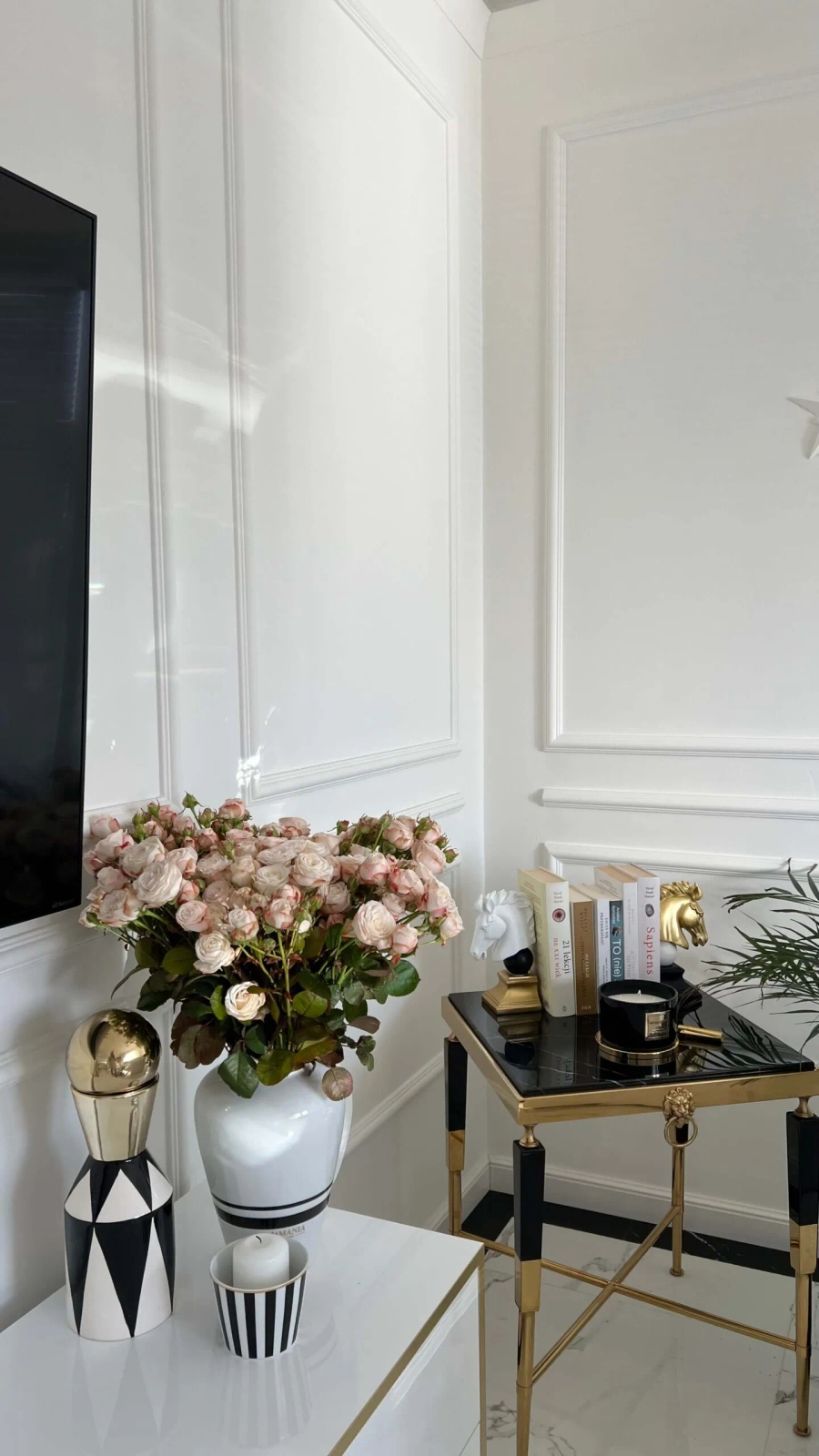 MD002 Listwa ścienna biała wym. 200 x 1.8 x 4 cm, z PolyForce