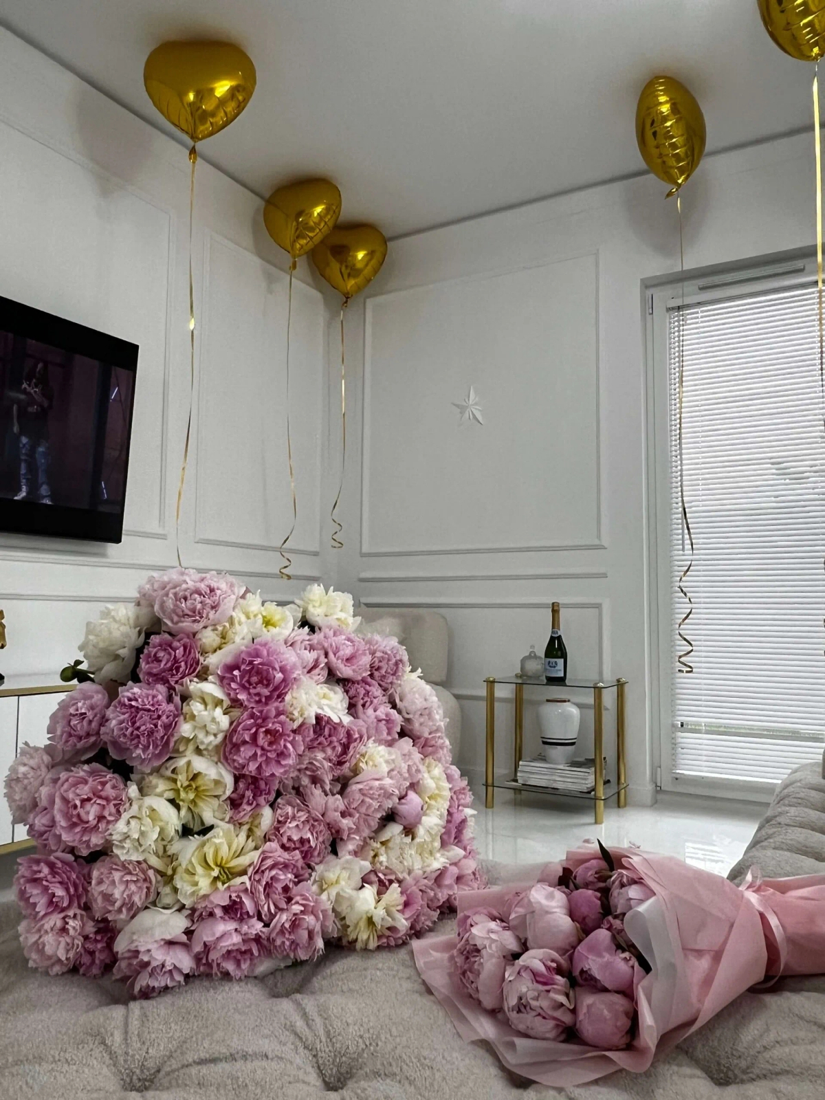 MD002 Listwa ścienna biała wym. 200 x 1.8 x 4 cm, z PolyForce