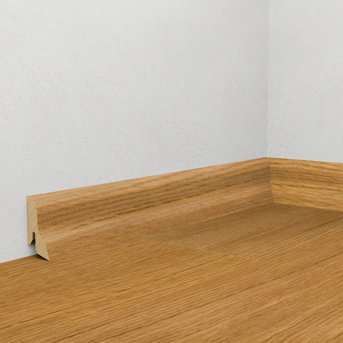 Listwa przypodłogowa drewniana 40x22 mm - dąb europejski lakierowany