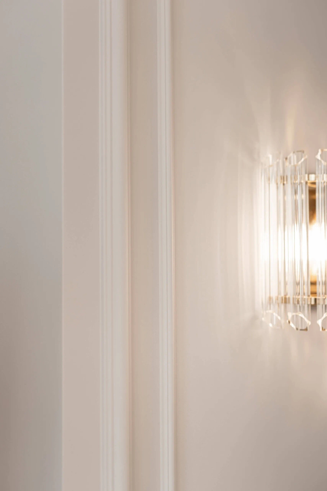 Listwa ścienna MD003 biała wym. 200 x 2.2 x 1 cm, z PolyForce