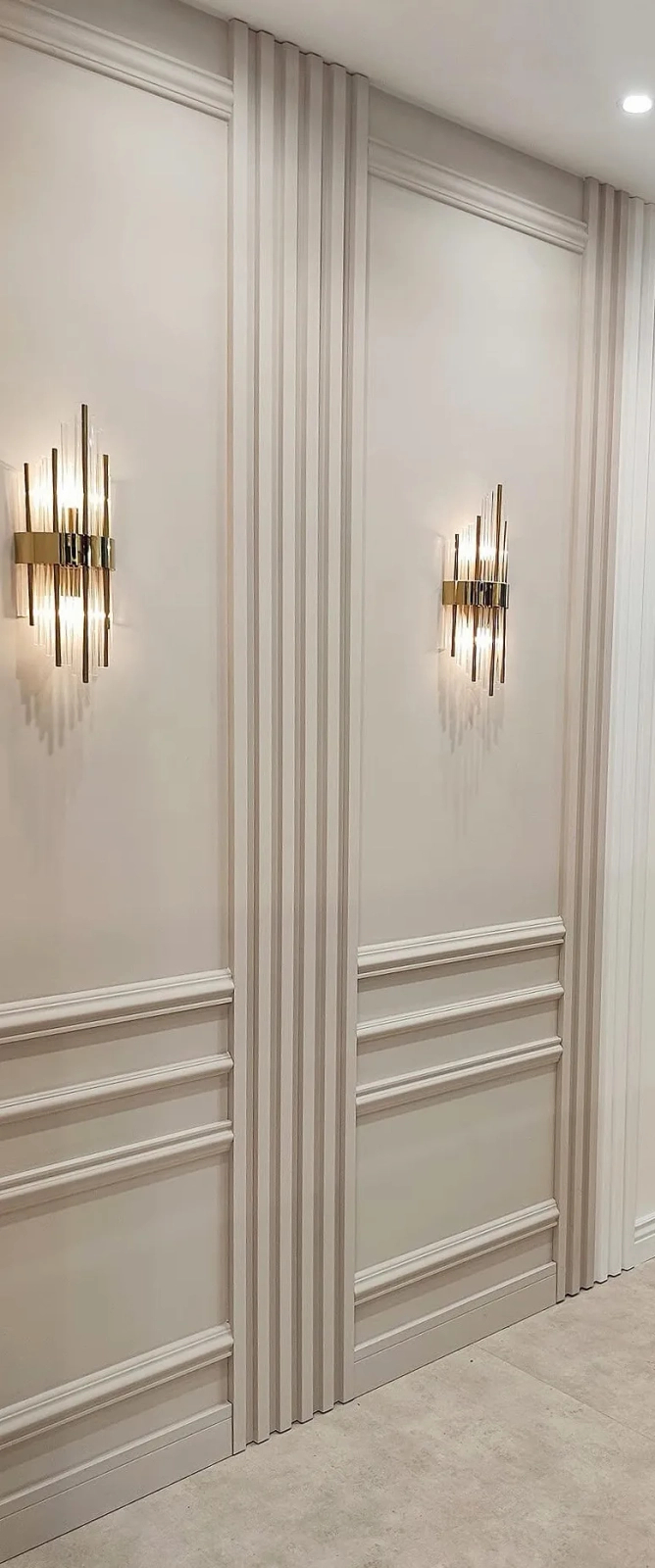 Lamela ścienna L0301 biała wym. 270 x 2 x 11.5 cm, z PolyForce