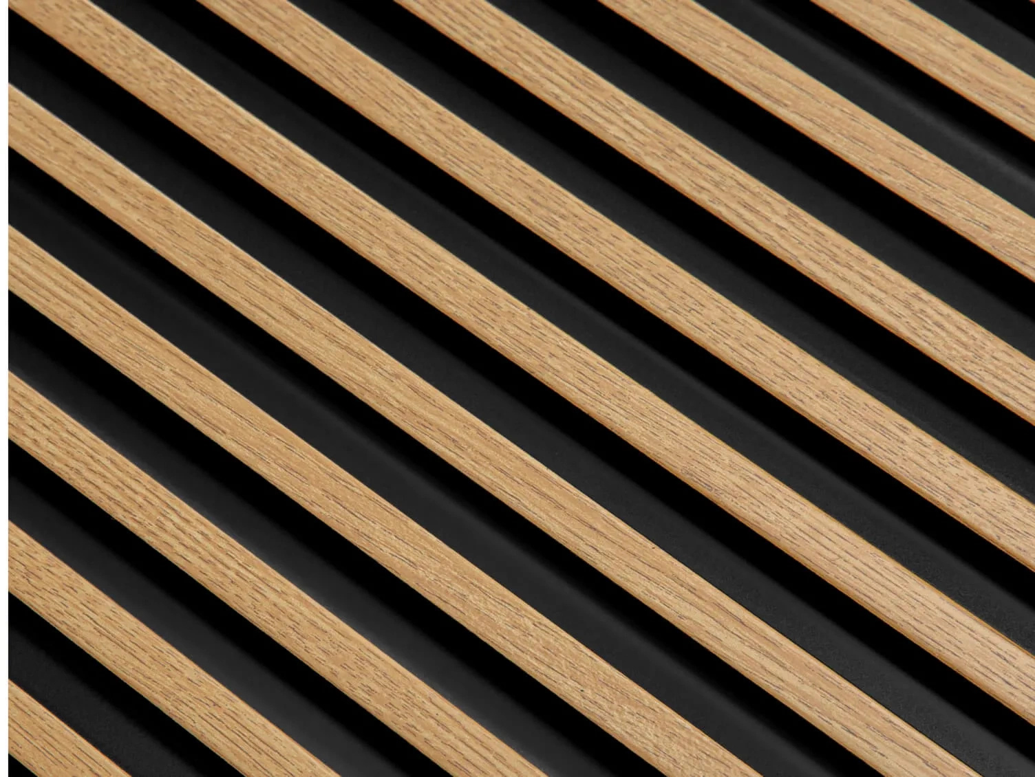 Lamela ścieniowa L0105 w kolorze naturalny dąb o wymiarach 270 x 1.2 x 12 cm, z PolyForce