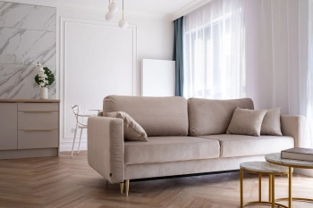 Stonowane mieszkanie w beżowych barwach – elegancja i harmonia
