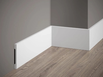 Listwa przypodłogowa Premium MD013P biała wym. 200 x 1 x 10 cm, z PolyForce